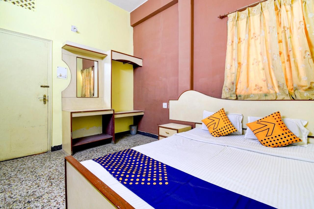 Hotel Spot On 80135 Gopala Residency Dibrugarh Exteriér fotografie