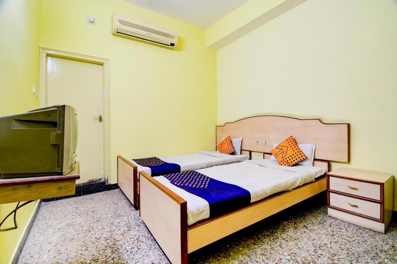 Hotel Spot On 80135 Gopala Residency Dibrugarh Exteriér fotografie